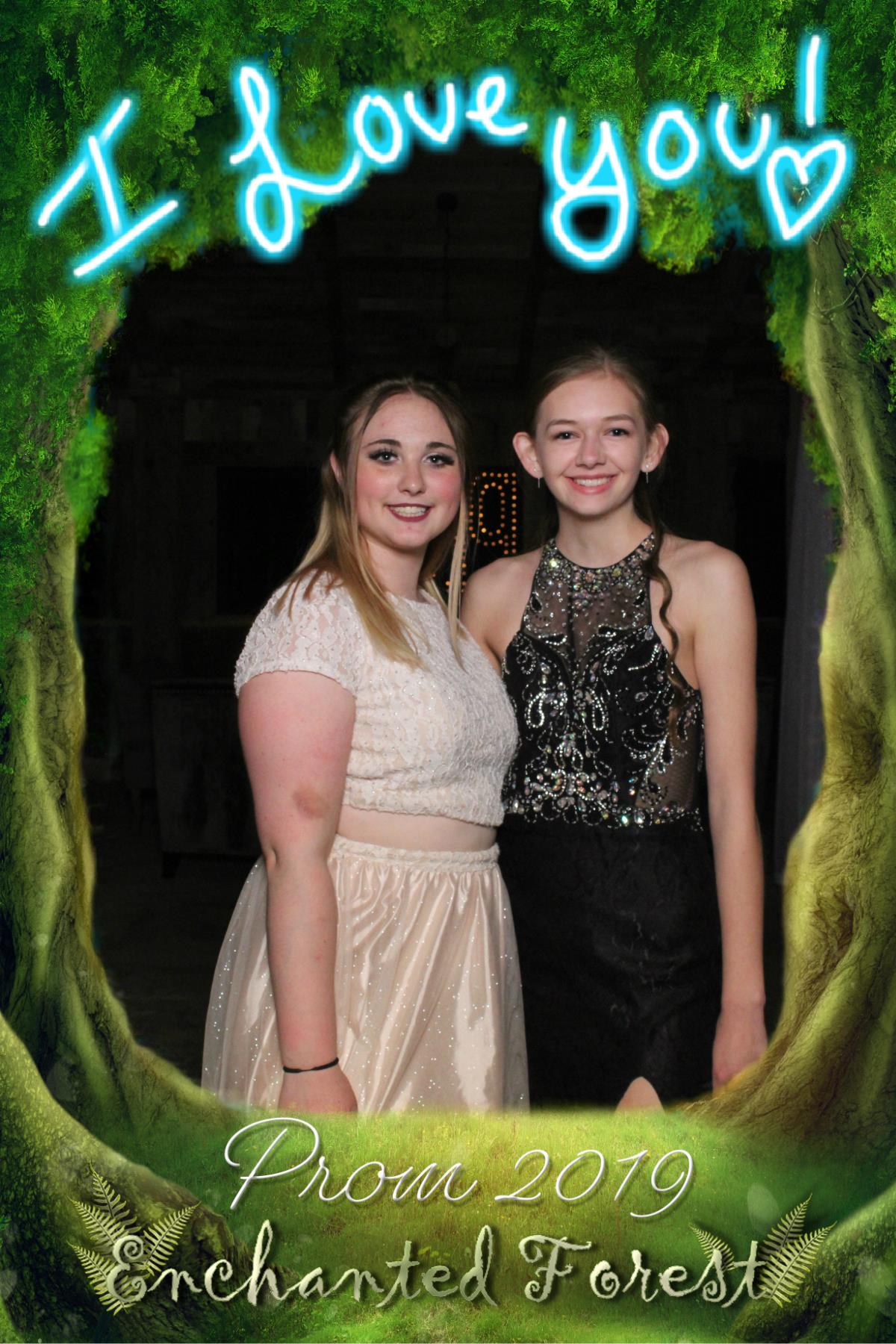 Rangeley Prom | View more photos from the event at gallery.mainemagicmirror.com/u/MaineMagicMirror/Rangeley-Prom